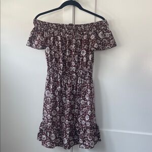 Floral Off-Shoulder Dress in Brown and white